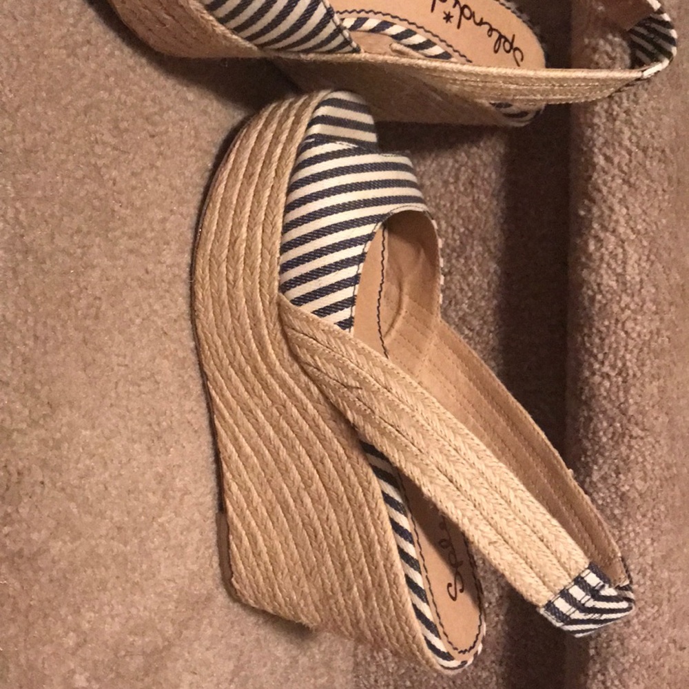 Splendid wedge - Picture 2 of 5